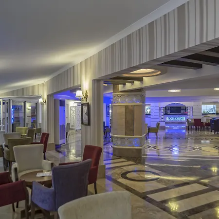 Resort Tac Premier & 4*