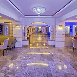 Resort Tac Premier &