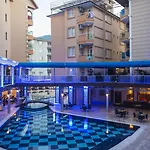 Tac Premier & Resort 4*