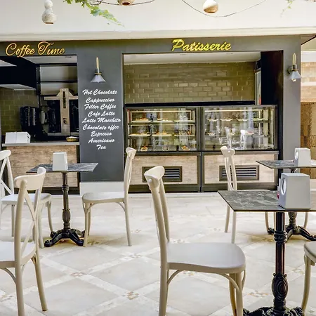 Tac Premier & Feriested