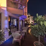Tac Premier & Resort