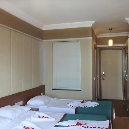 Tac Premier & Resort 4*